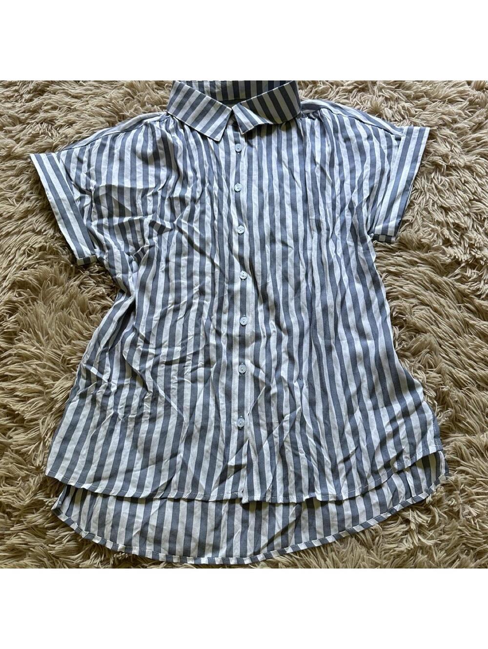 Striped Short Sleeve Button-Up Shirt Size S
